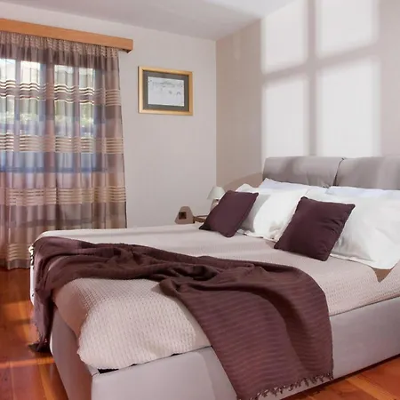 Intima * Antonci (Porec)