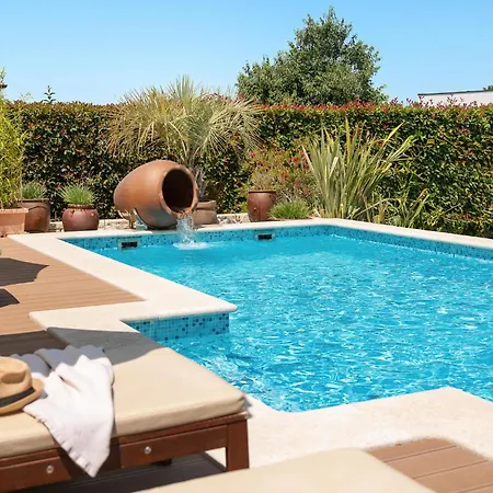 Tatil Evi Intima *